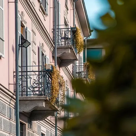 Zurigo Downtown Szálloda 3*